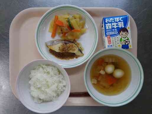 令和7年5月1日木曜日の給食