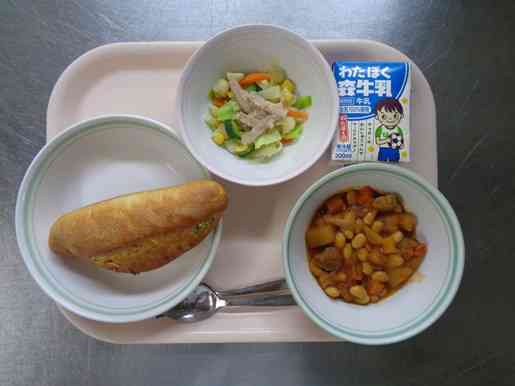 令和7年10月24日金曜日の給食