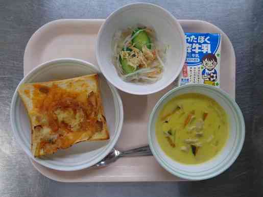 令和7年10月31日金曜日の給食