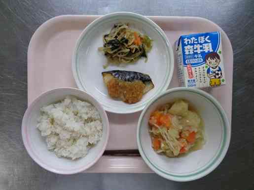 令和7年12月1日月曜日の給食