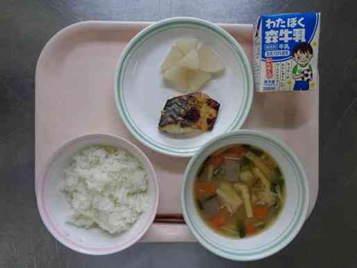 令和7年12月11日木曜日の給食